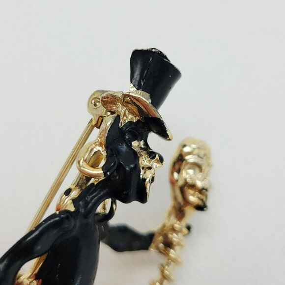 Charles F. Worth Vintage 1950s African Witch Doctor Brooch, Bakelite Drum - Picture 11 of 11